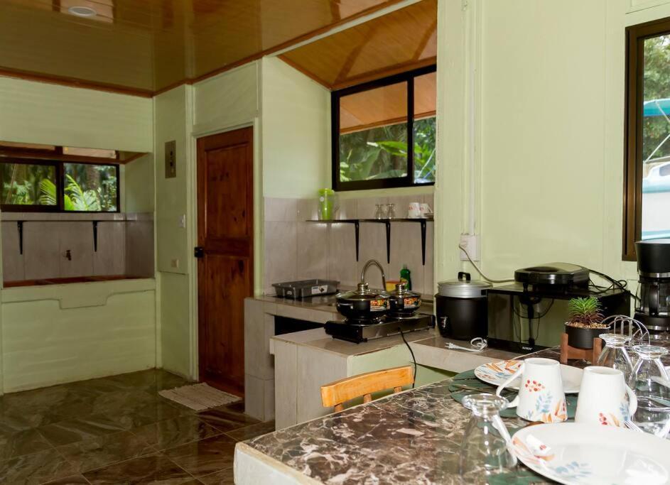 Casita Colorada, Sierpe De Osa Villa Bagian luar foto