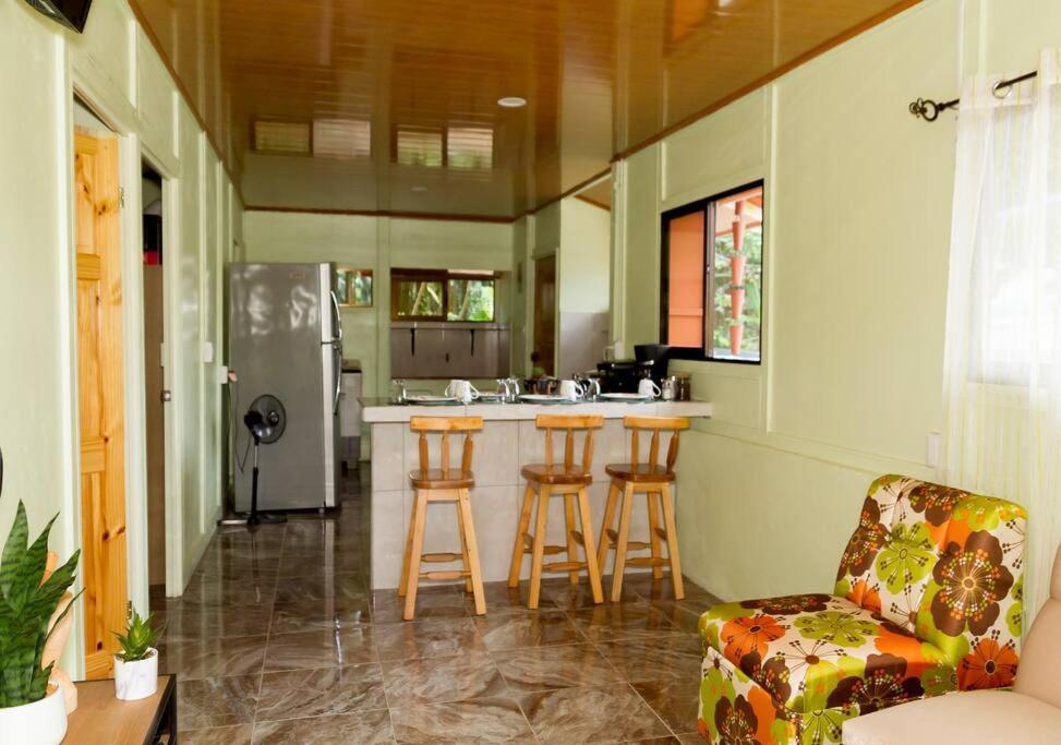 Casita Colorada, Sierpe De Osa Villa Bagian luar foto