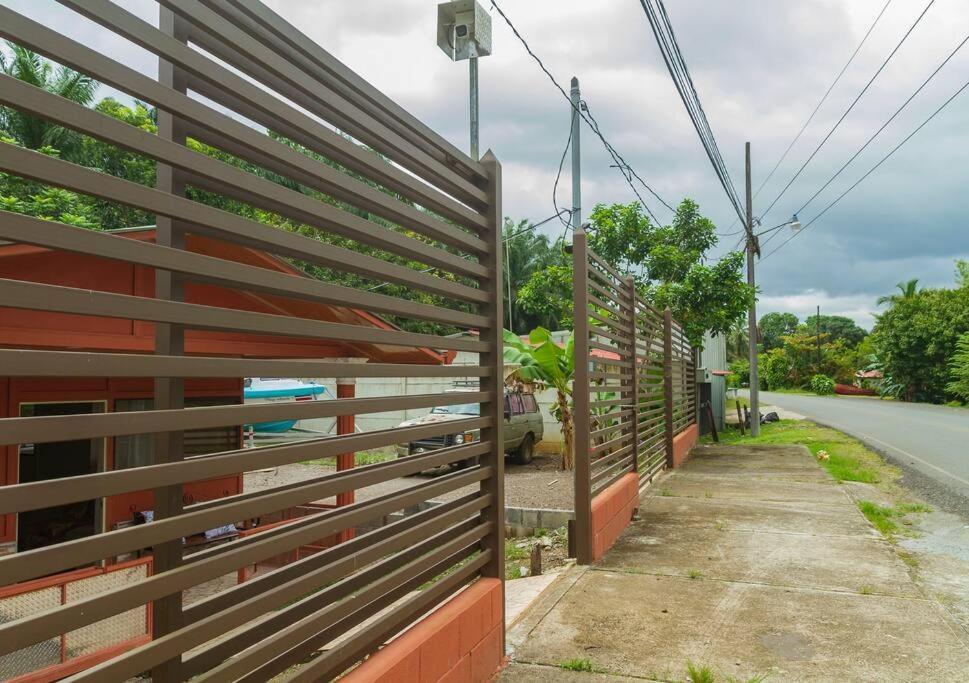 Casita Colorada, Sierpe De Osa Villa Bagian luar foto